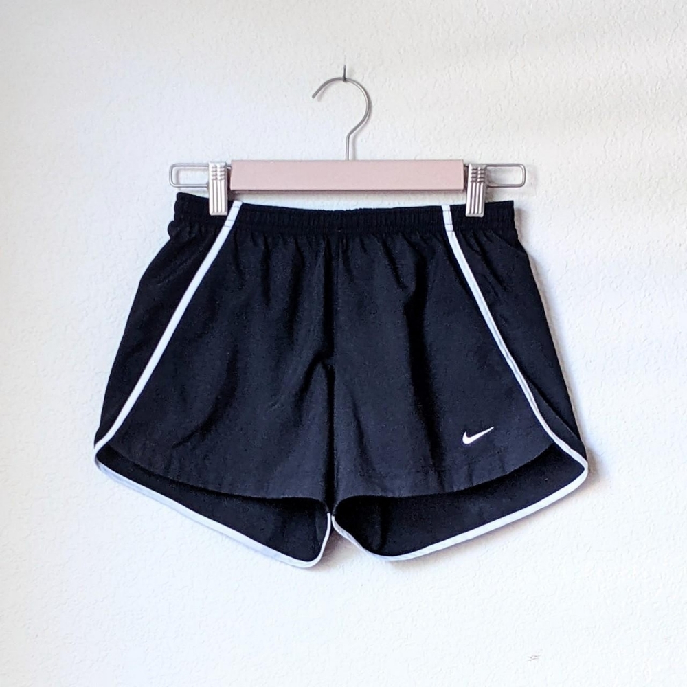 nike dri-fit black sprinter shorts